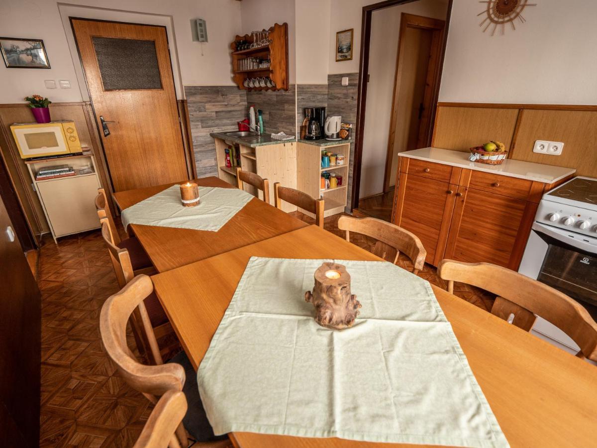 Apartman Karel A Martina Рокитніце-над-Їзероу Екстер'єр фото